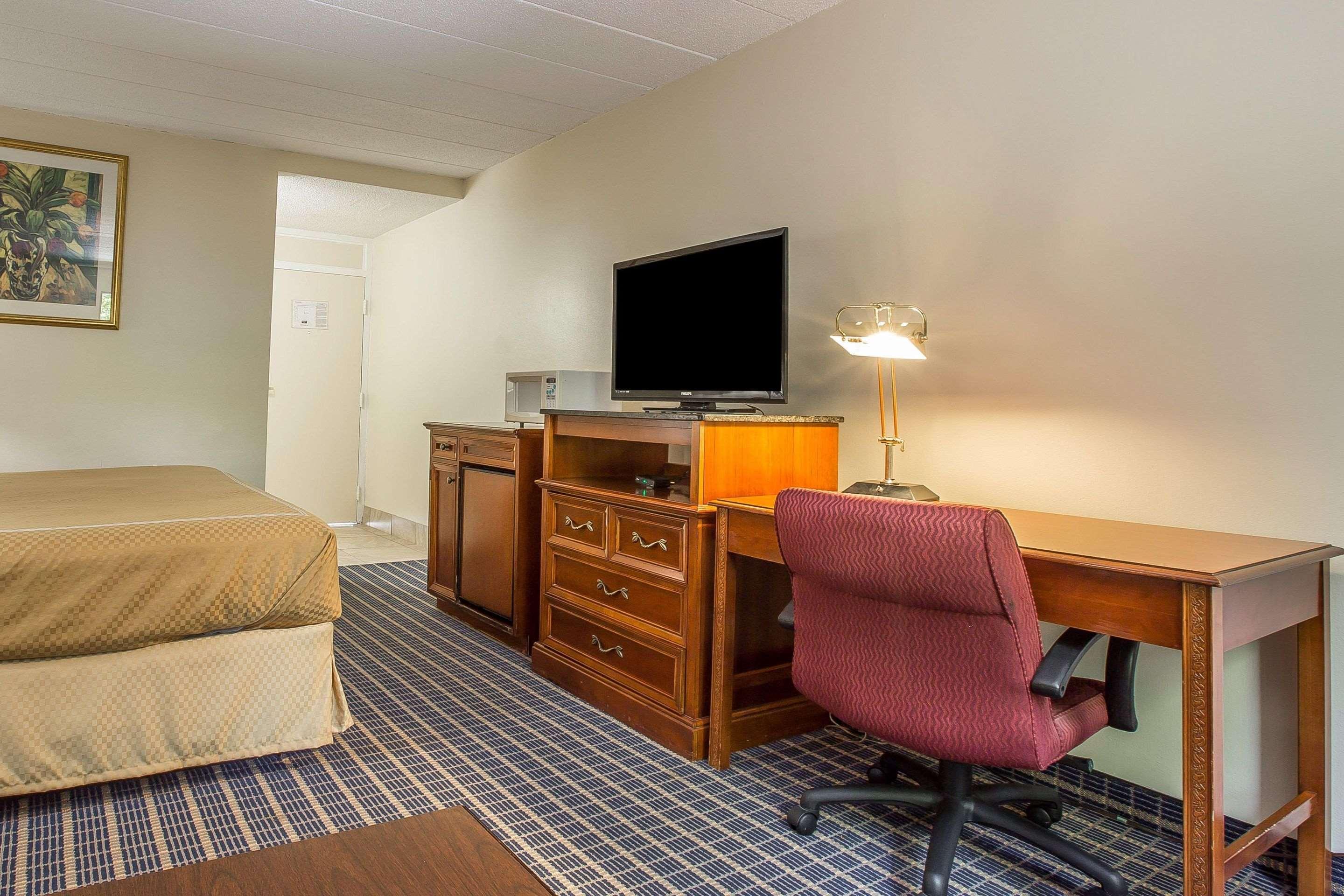 Rodeway Inn Anderson Esterno foto