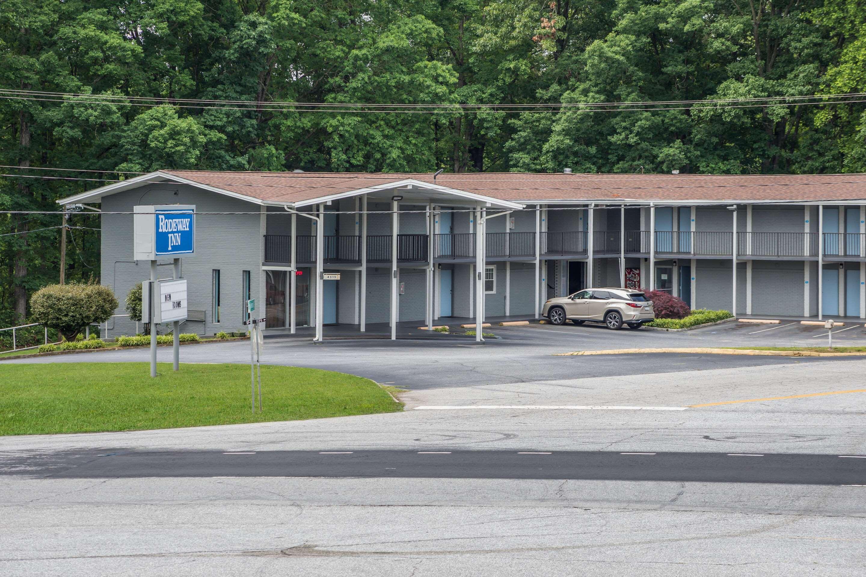 Rodeway Inn Anderson Esterno foto