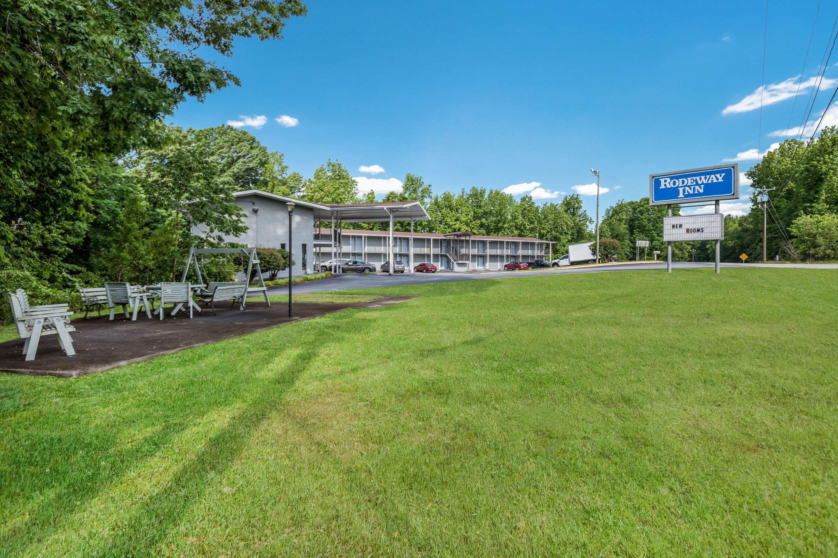 Rodeway Inn Anderson Esterno foto